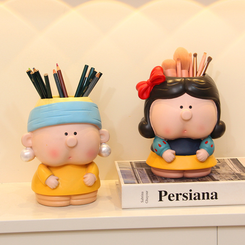 Pearl Girl Pen Holder Ornaments Cosmetic Brush Lipstick Storage Bucket Office Desktop Children's Room Decoration Girls Gift