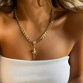 项链;戒指;耳环