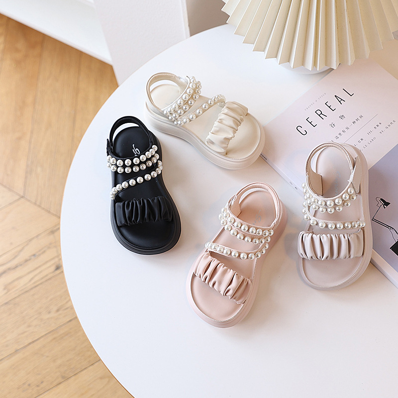 Summer sandals