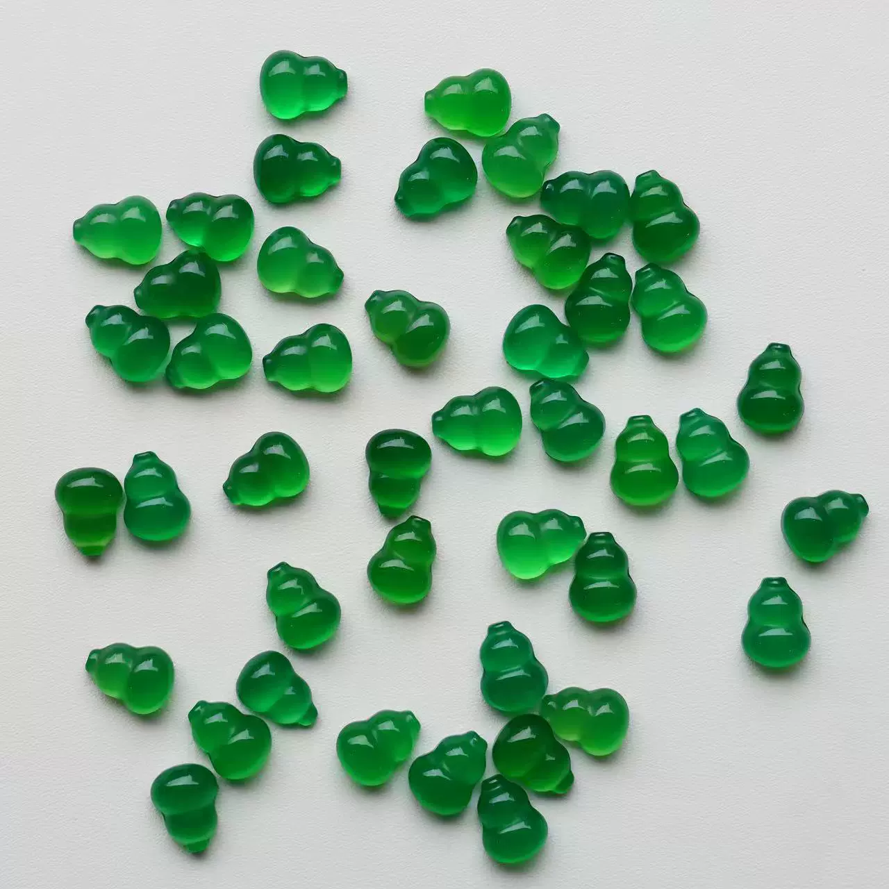 Натуральный зеленый халцедон с плоским дном 7*10 тыквы браслет подвеска с резьбой по камню аксессуары для ювелирных изделий оптовая обработка