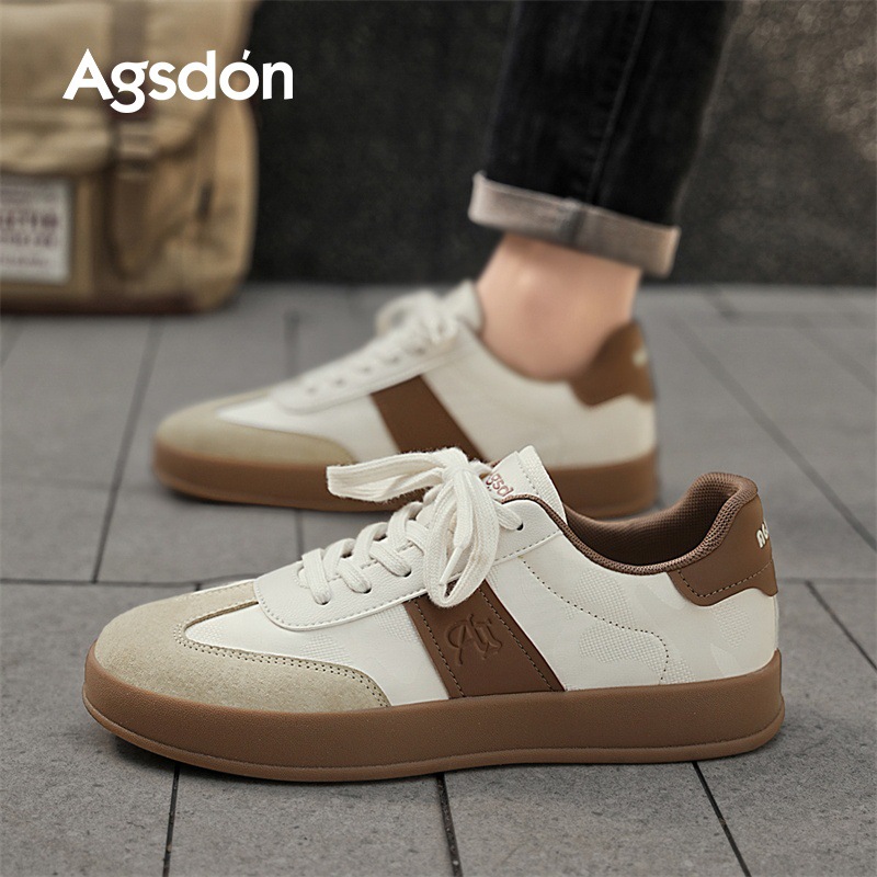 Zapatos de primavera para hombre, zapatos de entrenamiento alemán de suela gruesa de cuero 2025 nuevo estilo verano transpirable seda de hielo retro deportes y zapatillas de deporte de ocio de moda