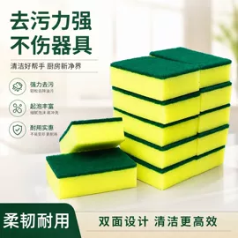 湿巾纸;蜡烛;一次性洗脸巾