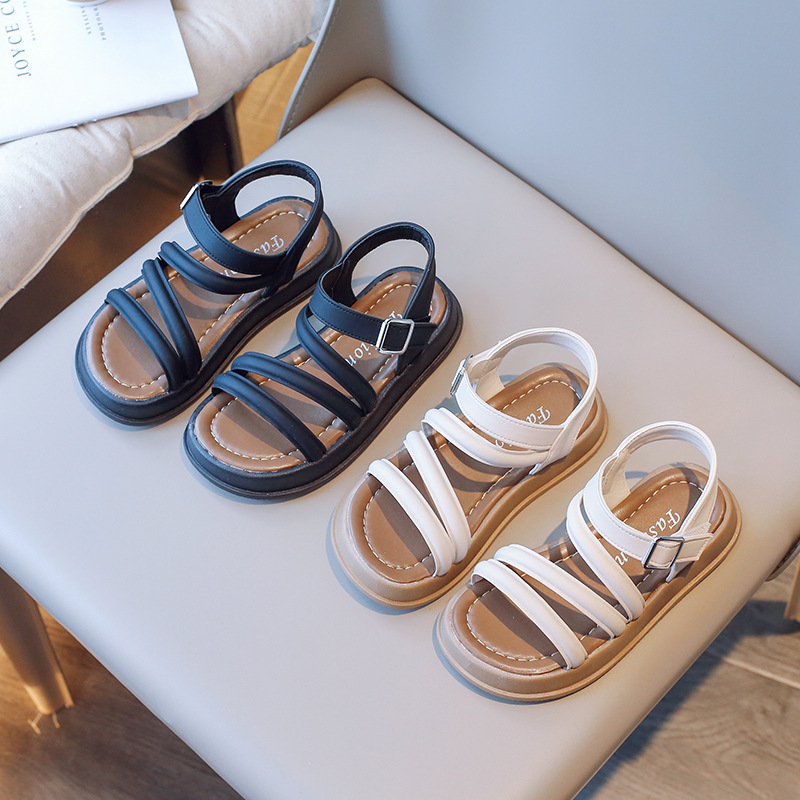 Sandalias para niñas 2025 nuevos zapatos para niños, suela suave, zapatos de playa ligeros, sandalias casuales de todo fósforo para niños grandes y niñas image 3