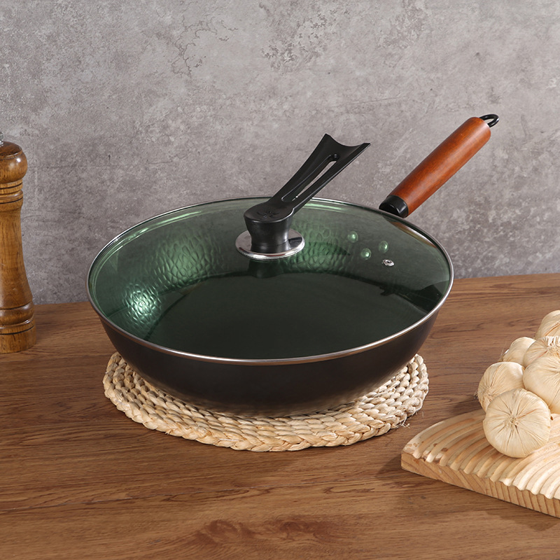 손으로 만든 단조 철 코팅되지 않은 Wok 가정 두꺼운 Zhangqiu 구식 Wok Universal Flat Bottom Non-stick Wok