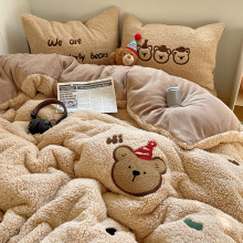 ������С�����q�Ӻ��ļ��׶�����ůţ�̽q��ͨ���m�q�����״���