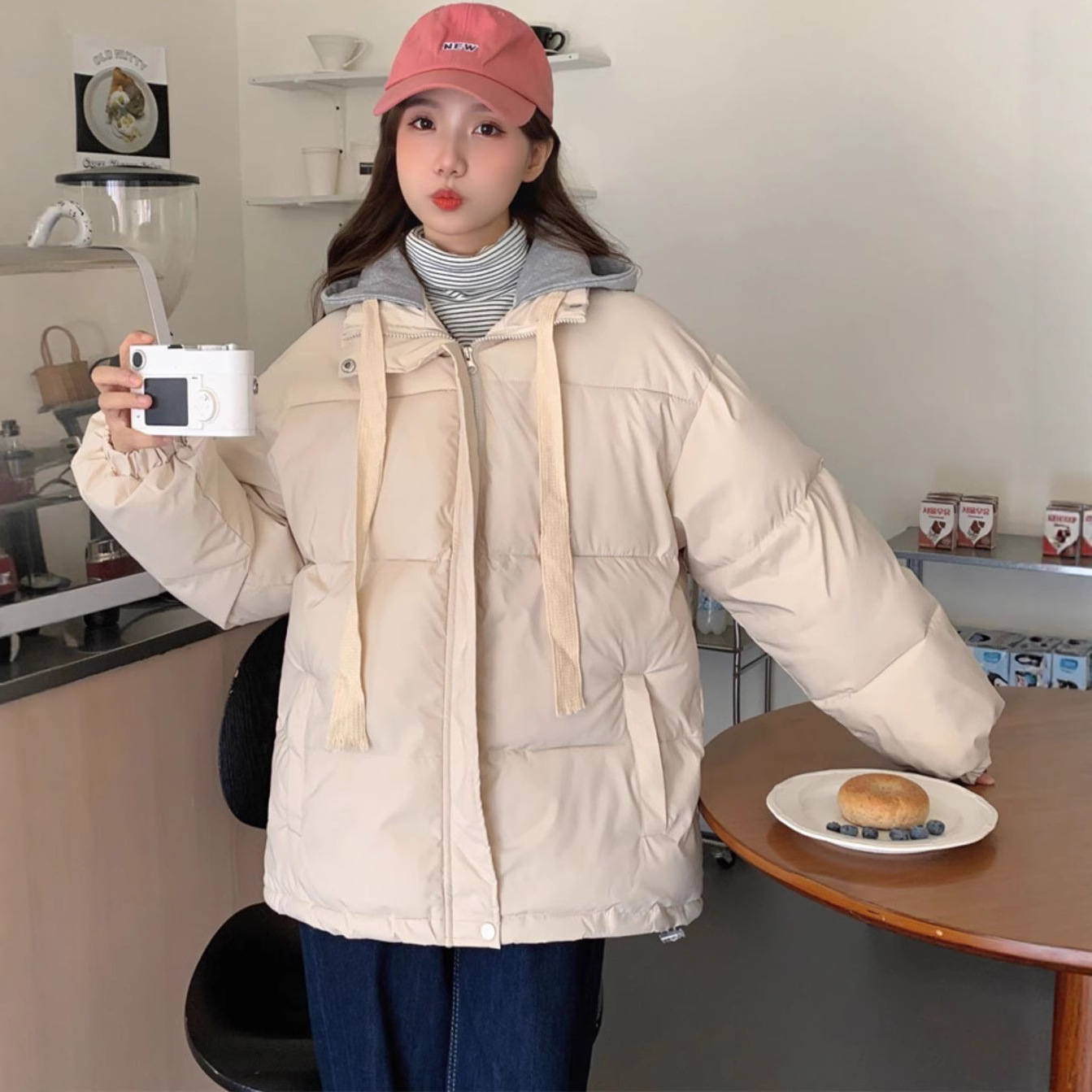 2025 nuevo estilo coreano encapuchado abrigo de algodón de invierno femenino pequeño suelto abrigo de algodón sólido para estudiantes grueso abrigo