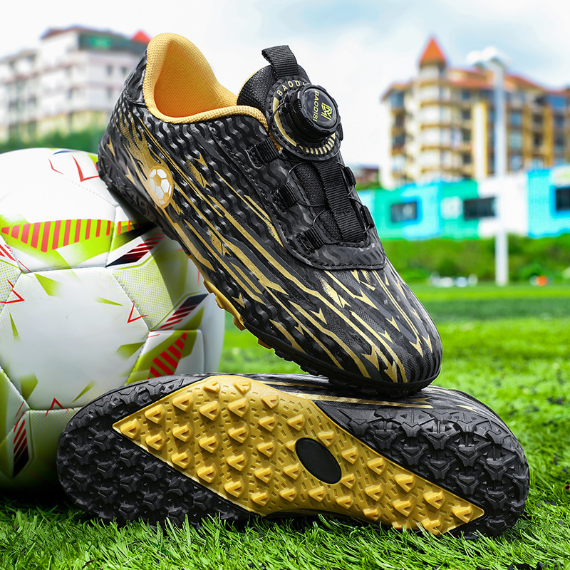 Zapatillas de Fútbol Infantil con Botón Giratorio de Cuero y TPR para Terreno Firme