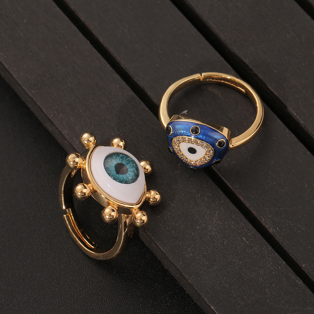 Fashion Vintage Geometric Eye Copper Inlaid Zircon Ring Wholesale Nihaojewelry display picture 3