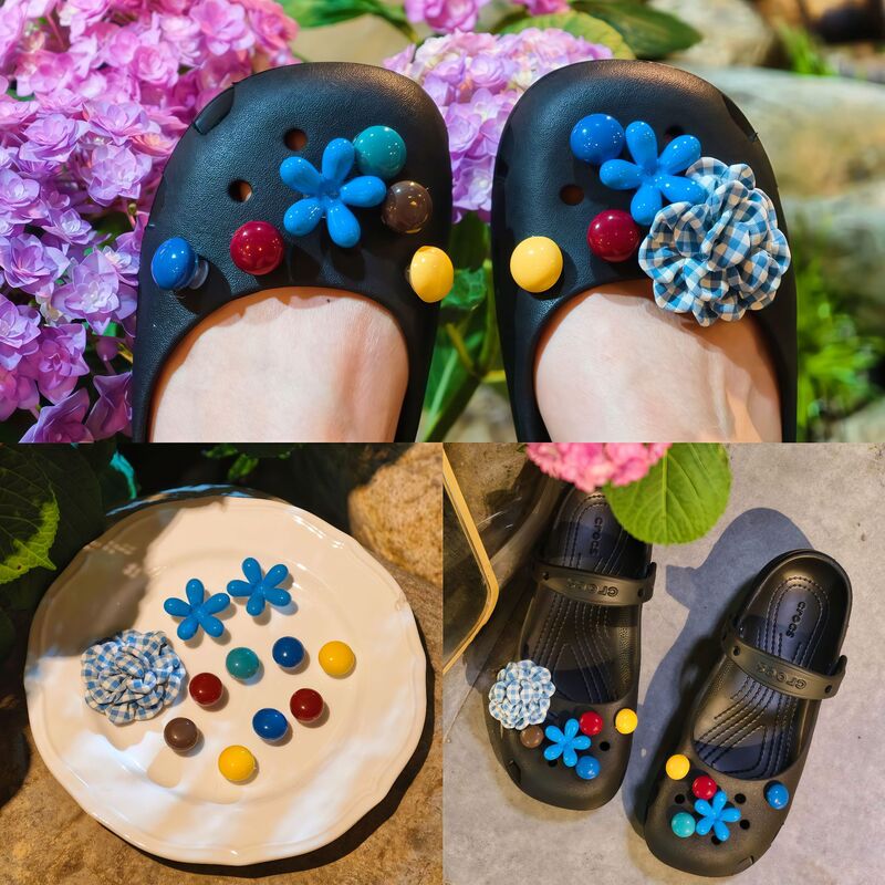 DIY Shoe Charms for Crocs, Decorative Accessories, Vintage Blue Plaid Flower Series, Wholesale Shoe Charms and Shoe Buckle Accessories