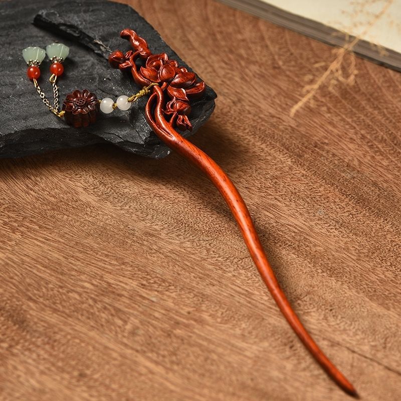 Nueva moda para el cabello hojas de madera de sandalwood esculpida doble cara loto paso de agitación universal pinzas Qixi envió a su novia explosión