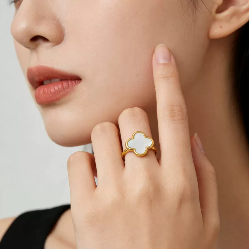 欧美时尚四叶草戒指小众设计感高级感闭口指环百搭轻奢手饰批发