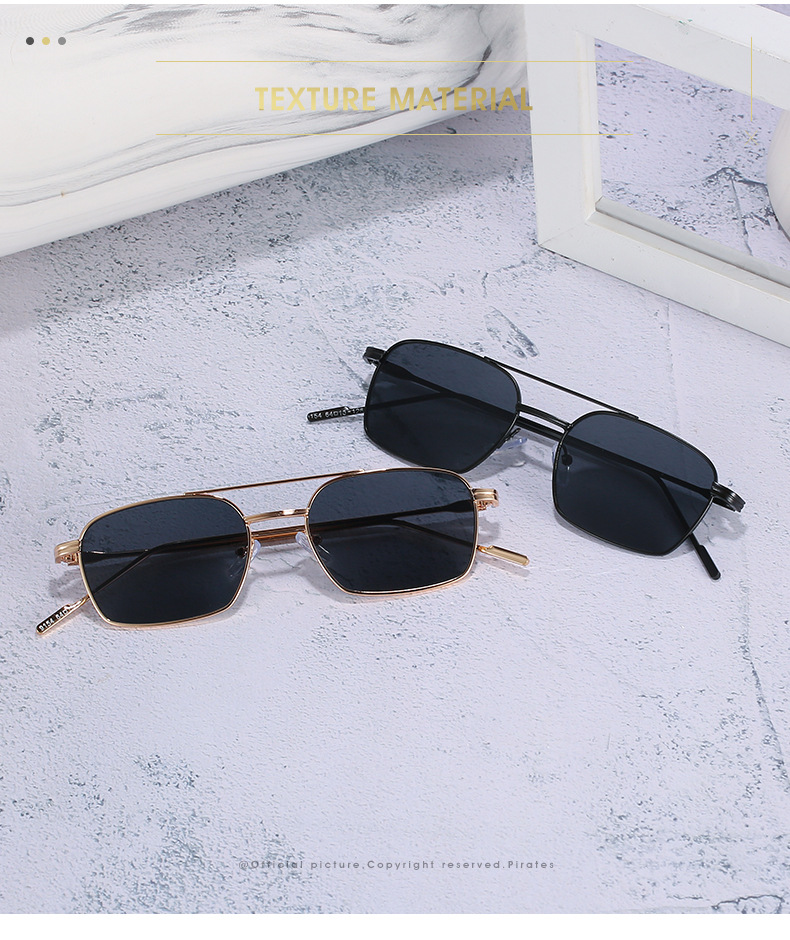 45g Weight Full Frame Glasses Structure Sunglasses Classification Ac, UV400 Protection Lens Material Square Glasses Style Travel, Daily Occasion Gradient Color, Solid Color Pattern All Seasons Season Unisex Gender Casual, Simple Style Style Grey, Black Color Casual Simple Style Gradient Color Solid Color Ac UV400 Protection Square Full Frame Women's Sunglasses 无