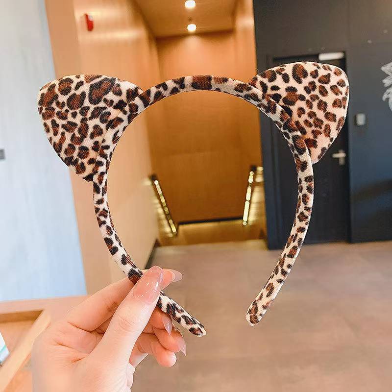 Leopard Print Stockings with Plush Ears and Collar Roleplay Outfit — detail image 2