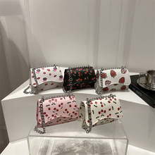 �ɐ�С���μ�����e����Ů2026�¿��n�����Ҹ�°��͹��|�������