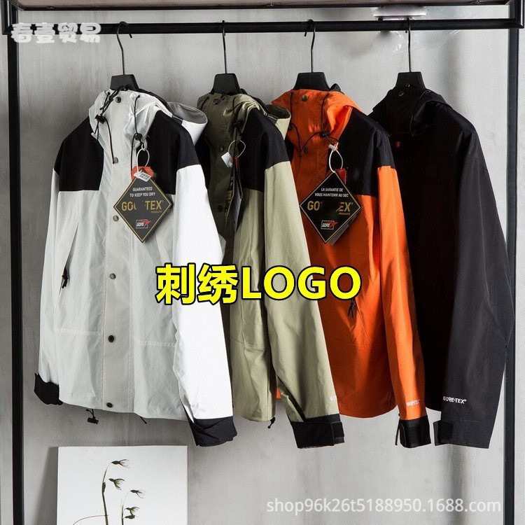 Outdoor Jacket Classic Men's and Women's Rainproof and Windproof Mountaineering Jacket American Version 1990 Embroidered Logo Couple Same Style