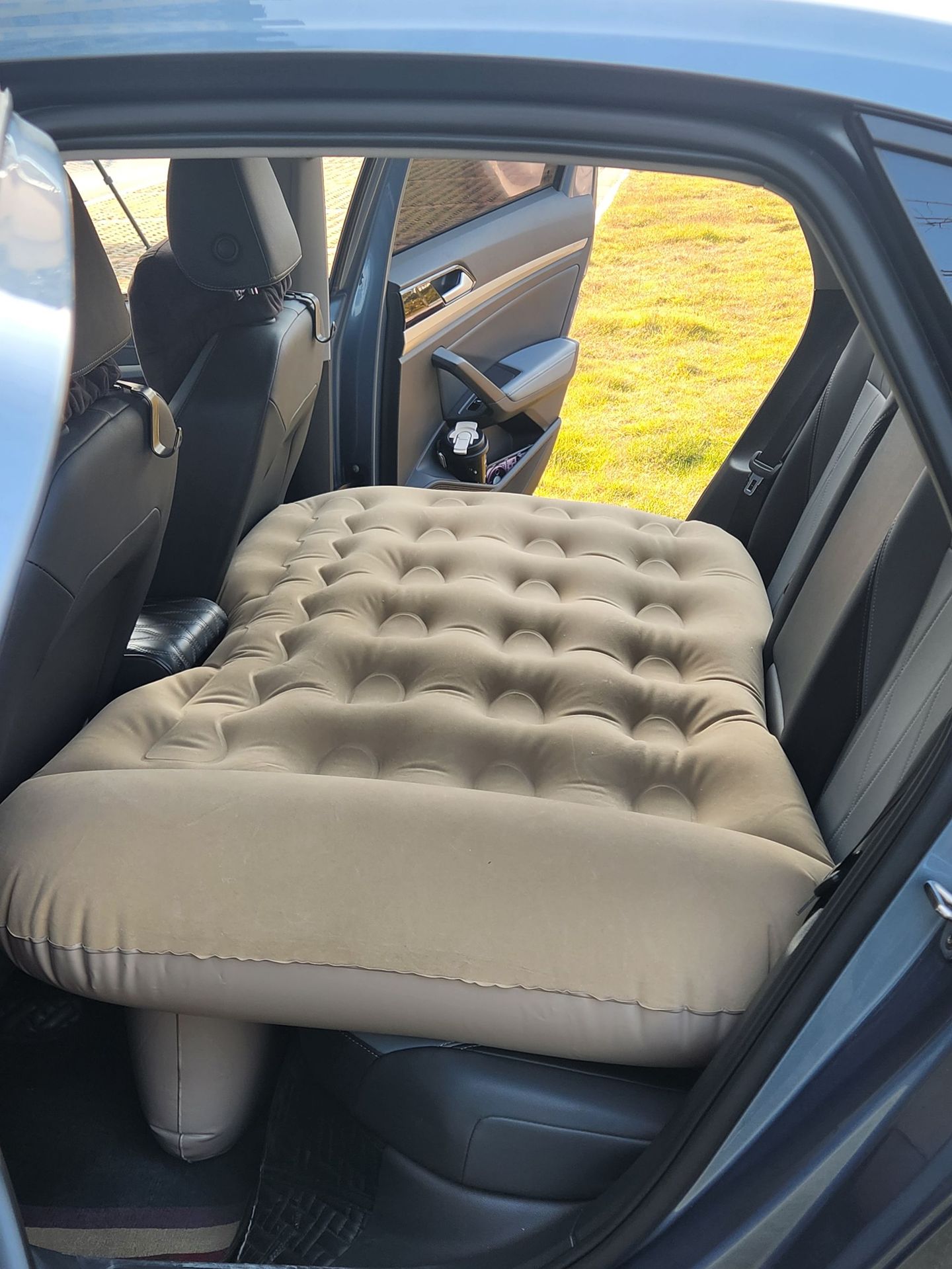 Inflatable Car Bed, Rear Seat, Flocking PV Outdoor Camping