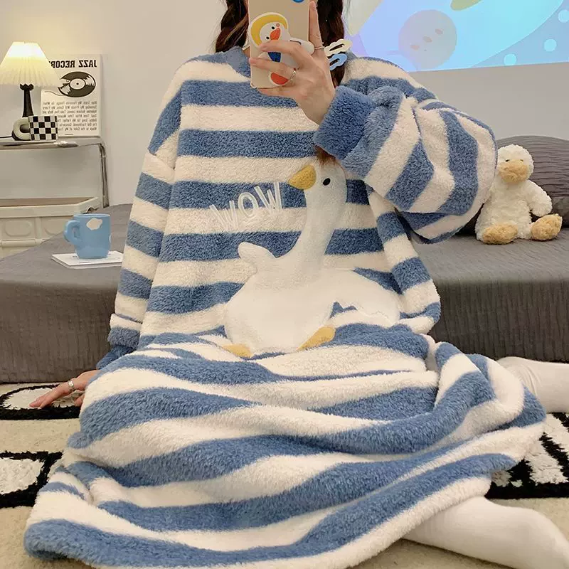 珊瑚绒睡裙女秋冬季加厚睡衣女网红鸭法兰绒睡袍孕妇可外穿连衣裙