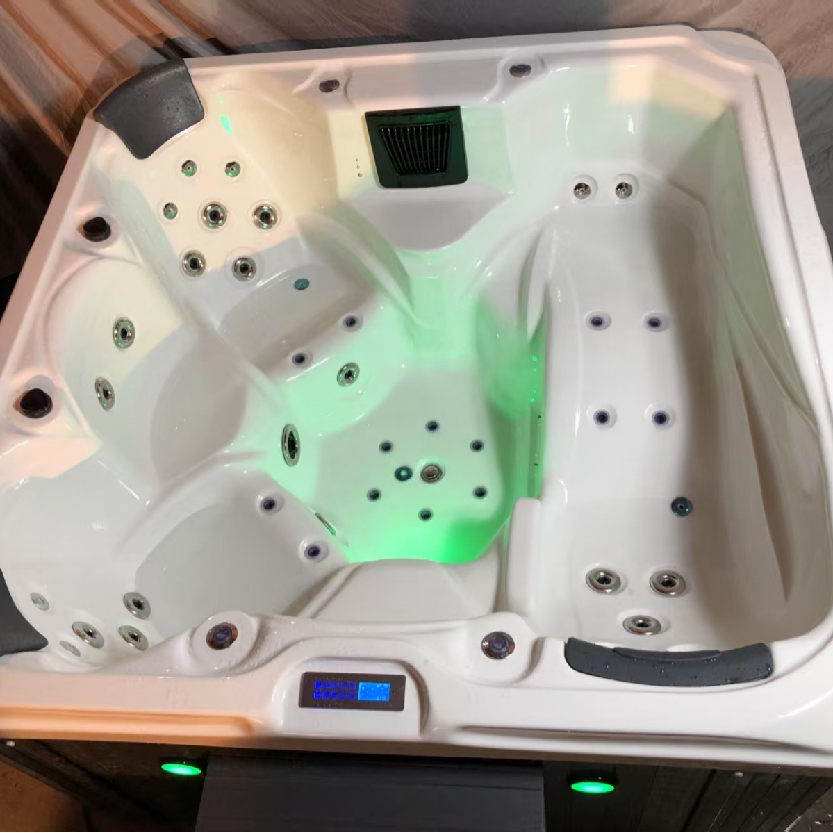 Villa bañera al aire libre para 5 personas masaje piscina de surf spa piscina acrílica bañera de jacuzzi