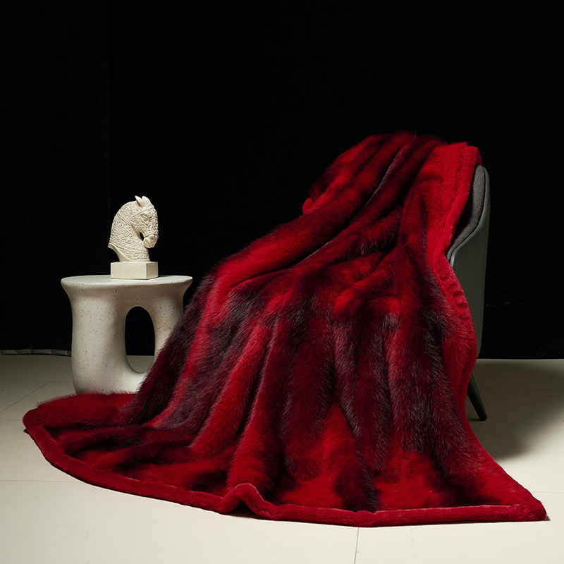 KOU雪狐絨毯を出して、二重結婚祝いの毛皮の毛布を厚くします。冬の高級感はキツネの毛皮の別荘の毛布をまねます。