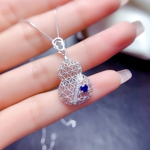 Factory wholesale explosions natural sapphire pendant S925 silver inlaid main stone 3*3 selling Europe and the United States a generation of hair