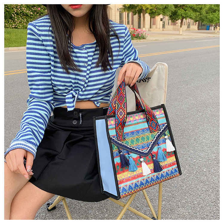 218g Weight Nylon Lining Material Zipper Closure Type Double Handle Strap Type Tote Bag Bags Type Casual Occasion Women's Medium Canvas Ethnic Style Tote Bag