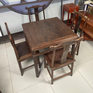 �u��ľ���ò����ώ��ķ�����������ľ�����γ��������С����