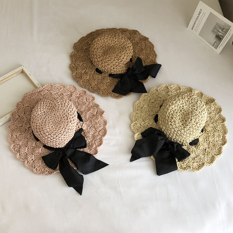 Straw Hat for Women - Spring and Autumn Korean Style, Versatile Woven Hat, Ideal for Vacation and Beach, Wide Brim, Foldable, Sun Protection, Summer Sun Hat