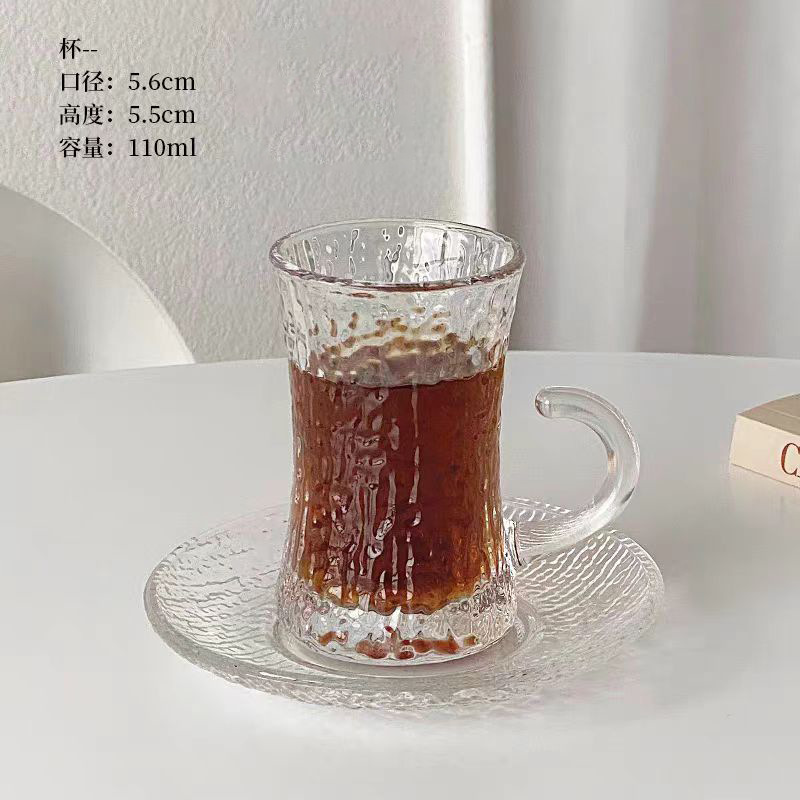 Juego de tazas de café turco Taza de vidrio a rayas verticales Taza de té de flores de estilo europeo Taza de agua para el hogar Taza de té exquisita de alta gama