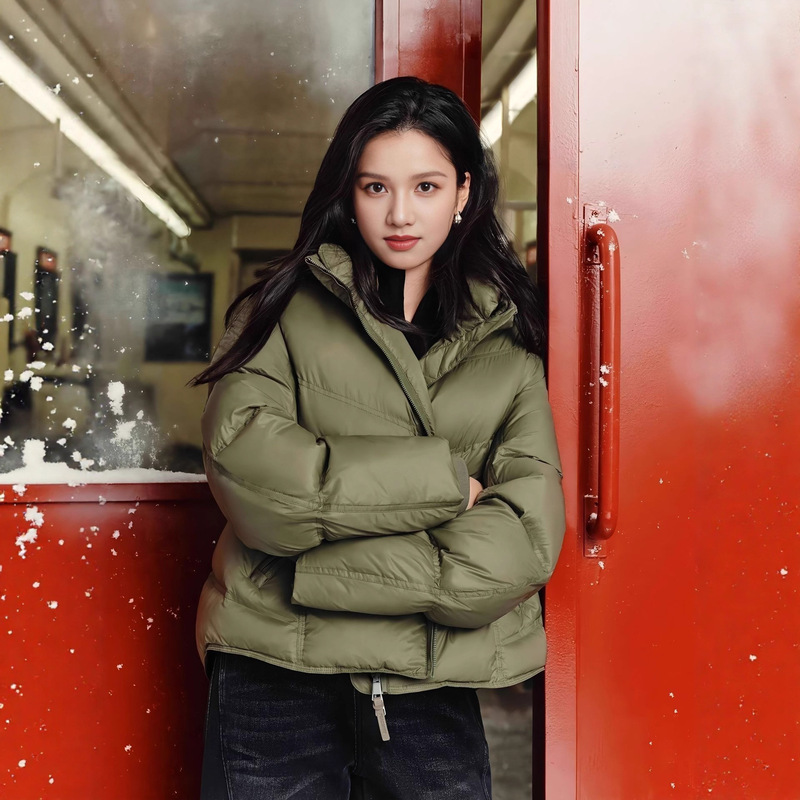 Domestic Niaojia 2025 Winter New Green Bubble Hooded Short Warm down Jacket for Women A1Acf4208