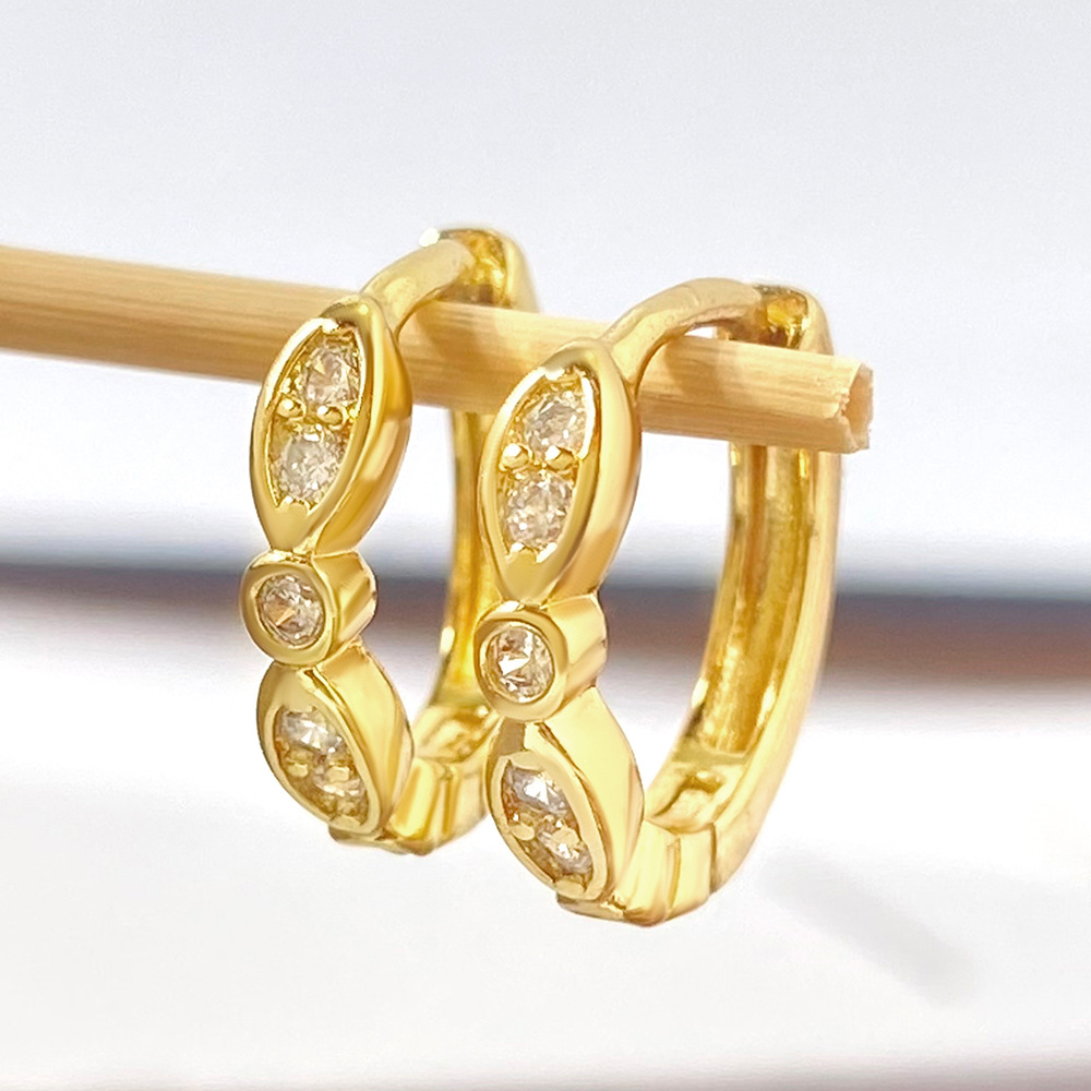 Copper-plated real gold Korean-style ins-inspired niche design earrings for women, hand-set with zirconia, geometric hoop earrings