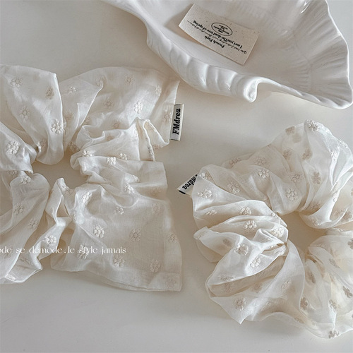 Pure Desire Milk White Embroidered Small Flower Hair Ties and Hair Rings French Elegant Square Circle Large Bow Quality Hair Accessories New Style