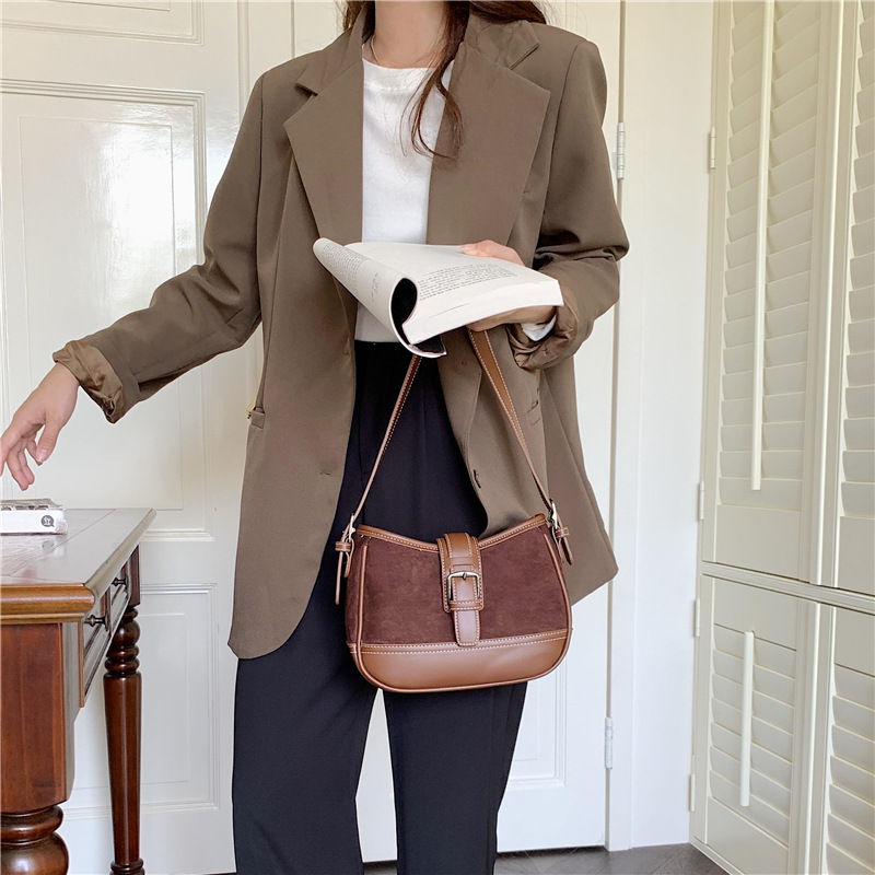 2024 new shoulder splicing autumn winter suede underarm bag fashionable and versatile plush handbag_voghion.com