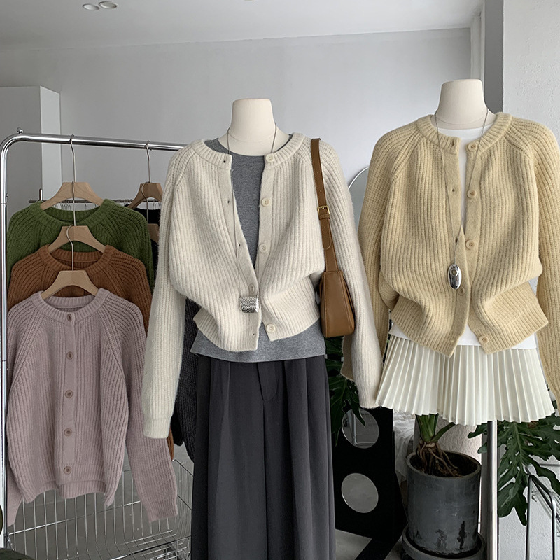 Omalai Round Neck Thick Knitted Cardigan Thick Sweater Autum Korean Style Pure Color Raglan Sleeve Long-Sleeved Jacket for Women 4274
