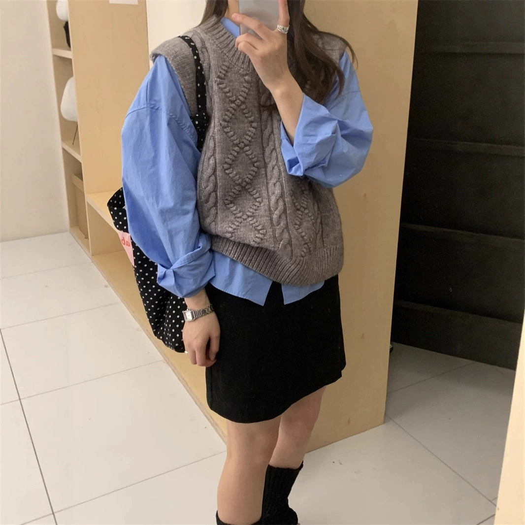 2024 Весенний новый толстый вязаный жилет с круглым вырезом свободный художественный бриллиантовый женский жилет