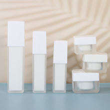 ins风磨砂亚克力四方水乳液瓶 精华液套装瓶 面霜盒膏霜分装瓶