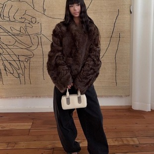 С����Ƥëһ�w���X�L��Ƥ��Ů�����̿�߼���ë�r�к���ë������