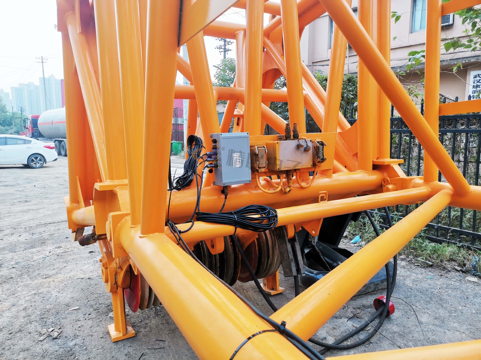 257b2e0771f349aa156530013665e5