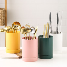 �մɿ���Ͳ���Wɫ�Կ��ӻ\ ���²ʎ��rˮ�P���Ӽܿ�t�N���ռ{Ͳ