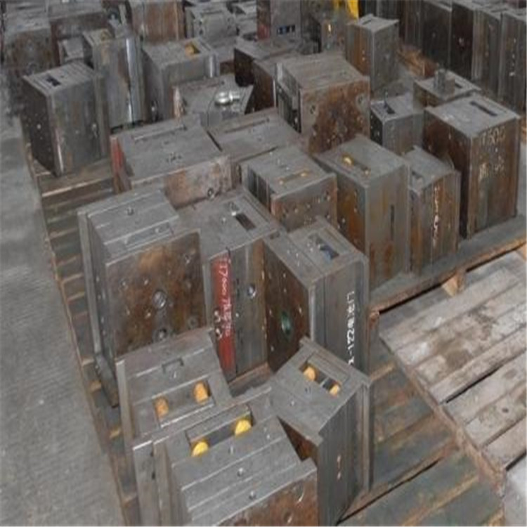 深圳工地废铁回收  高价回收工地下脚废铁  生铁回收厂家