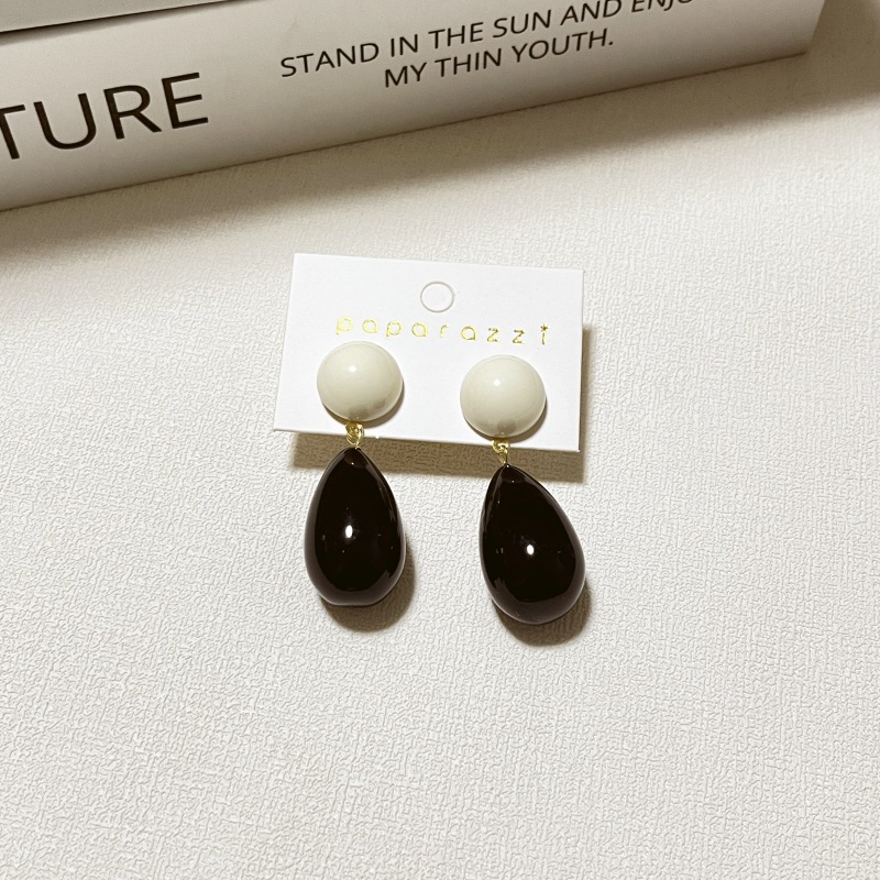 Holiday, Daily Occasion 1 Pair Casual Simple Style Round Water Droplets Stoving Varnish Resin Drop Earrings