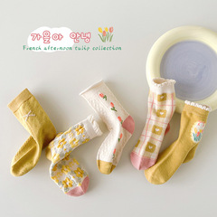 2022 Autumn New Children's Socks Wholesale Forest System Cute Floral Edge Girls' Socks Cartoon Flower Mid-Calf Cotton Socks