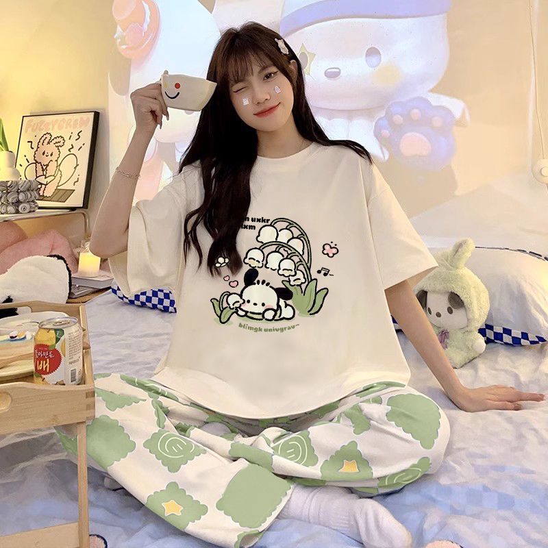 Pijamas al por mayor transfronterizos para mujer verano nuevos pantalones de manga corta sueltos que se pueden usar al aire libre dibujos animados lindo traje de servicio a domicilio imitación algodón