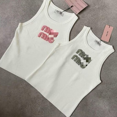 Mドリルの玉の正確なアルファベットのベスト2025春夏の新型のギャルの袖なしのtシャツのファッションの上着の女性は札を持ちます。