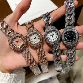 小方形手表女士复古罗马镶钻小表盘防水钢带小众轻奢女表抖音直播