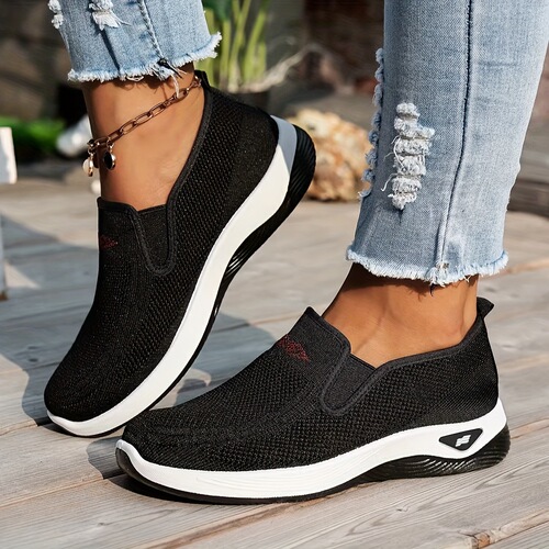 TEMU Women's Spring and Summer Old Beijing Fabric Shoes Breathable Lightweight and Comfortable Middle-Aged and Elderly Mother Shoes Wholesale