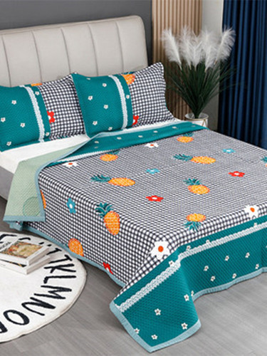 Wholesale Four Seasons Universal Bedspread Set of Three Pieces Non-Slip Fleece Bed Sheet Cover with Blanket Single Piece Double-Sided Two-Use Kتان Blanket Tatami