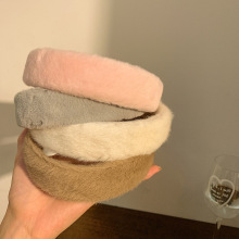 �ﶬ��ɫë�q��߅�l��Ů�ٴ�������B�ϴĘëë�^���m�ψAĘ�l��