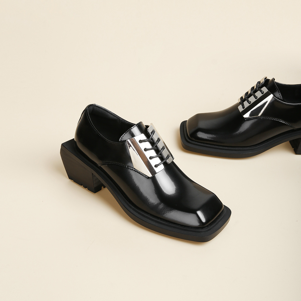 ShoeVault British Style Square Toe Derby For Men, Niche Ins Trend, Iron Plate Decoration, High-End Retro Lace-Up Leather Shoes_voghion.com