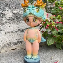 制作玻璃钢小龙人兄弟俩彩绘树脂工艺品拉通人物景观装饰道具厂家