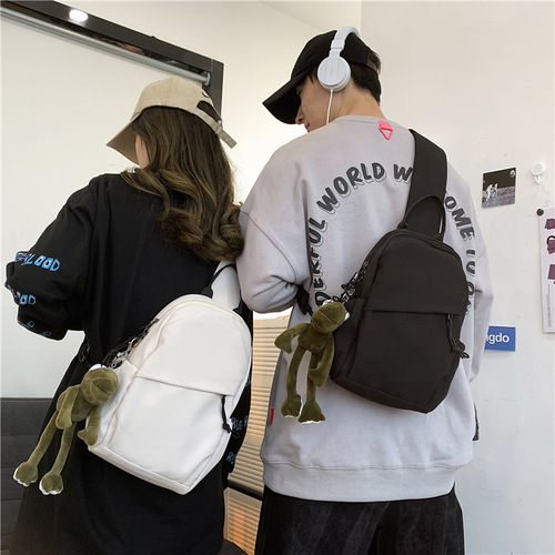 Solid color backpack crossbody bag men's trendy brand ins style lightweight simple casual fashion new couple shoulder chest bag trendy